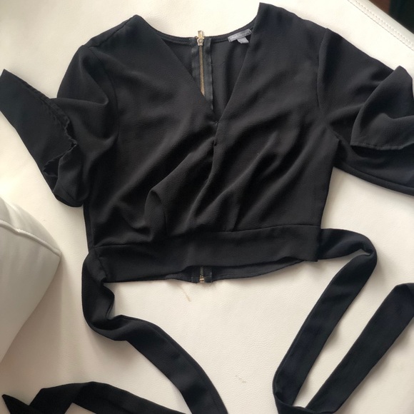 Crop blouse - Picture 1 of 2